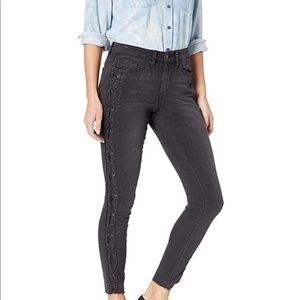 Lace up Skinny Jeans